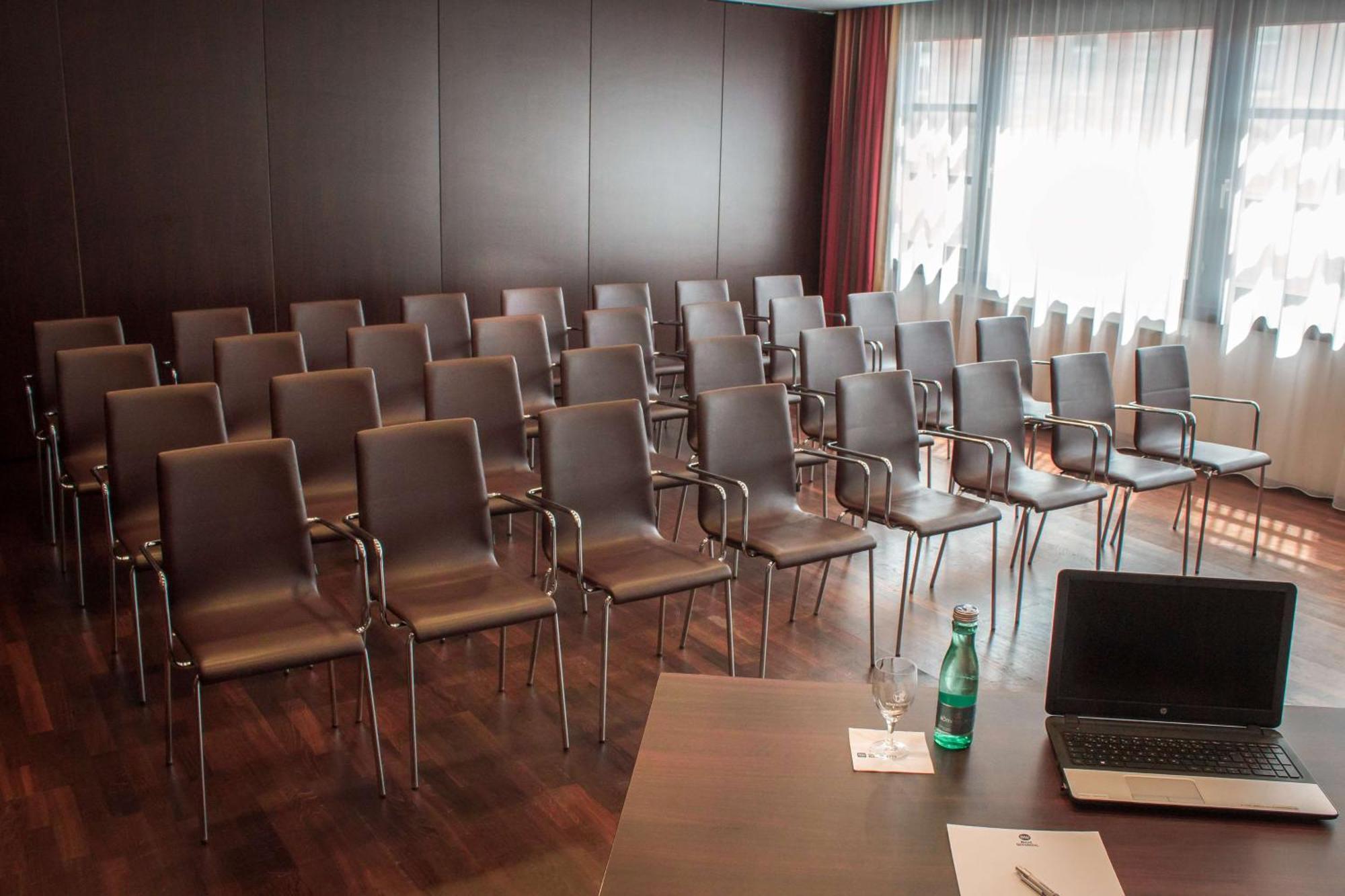 Best Western Plaza Hotel Вельс Экстерьер фото
